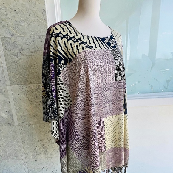 0059/ purple Multicolor Poncho with fringed, Batik Poncho with fringed - Picture 9 of 9